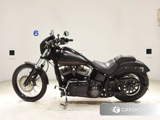 Harley-Davidson Softail Blackline FXS1580 id 3945679 из Японии 21