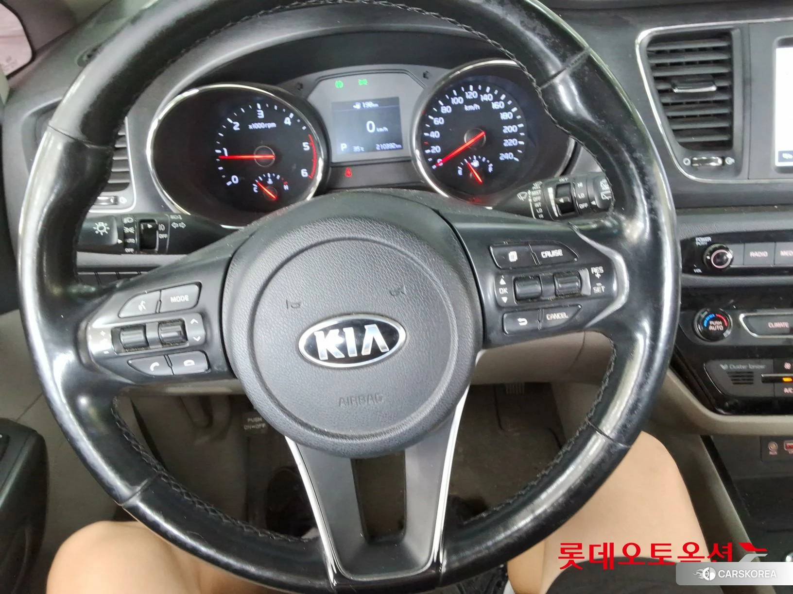 Kia Carnival id 4664326 из Кореи 21