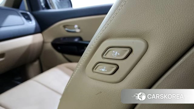 Kia The New Carnival id 4304922 из Кореи 21