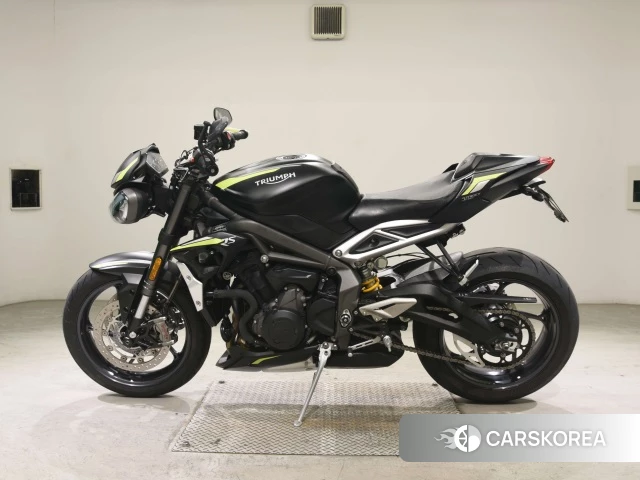 Triumph STREET TRIPLE 765 RS id 3946670 из Японии 21