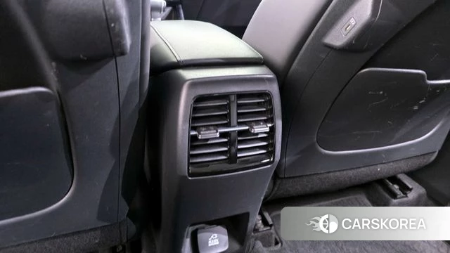 Kia Di Ol Nu Niro id 4361438 из Кореи 21