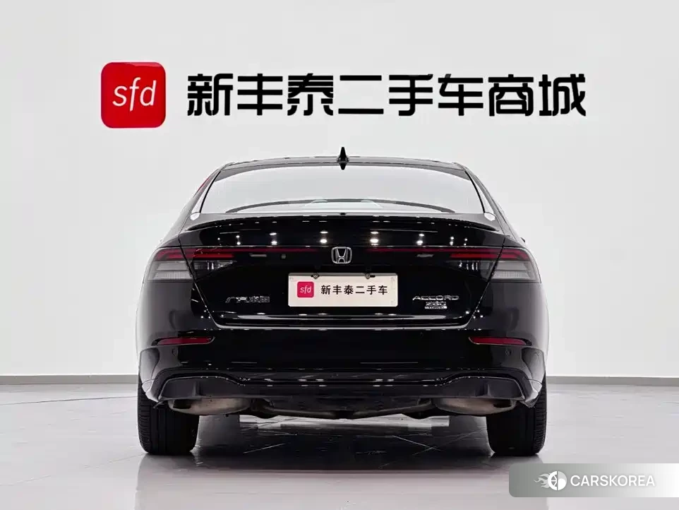Honda Accord id 4622311 из Китая 21