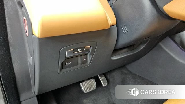 Land Rover Range Rover Velar id 4294705 из Кореи 21
