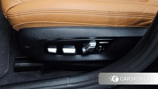 BMW 5 Series (G30) id 4636703 из Кореи 21