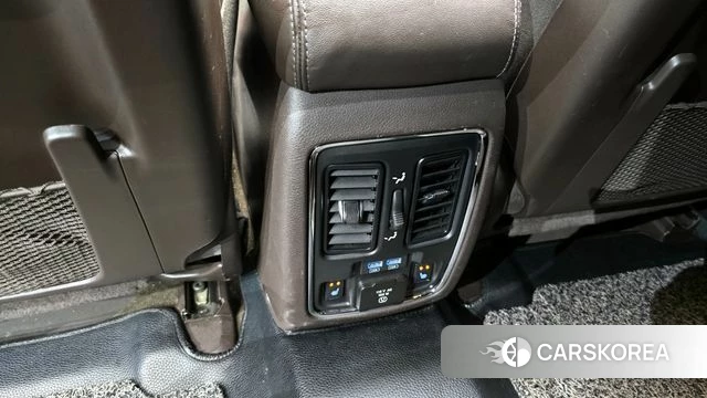 Jeep Grand Cherokee id 4416711 из Кореи 21