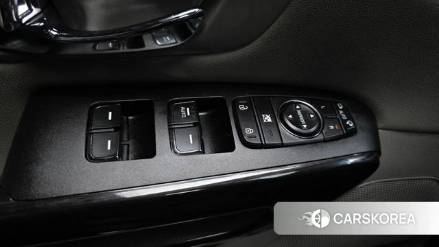 Kia The New Carnival id 4331559 из Кореи 21