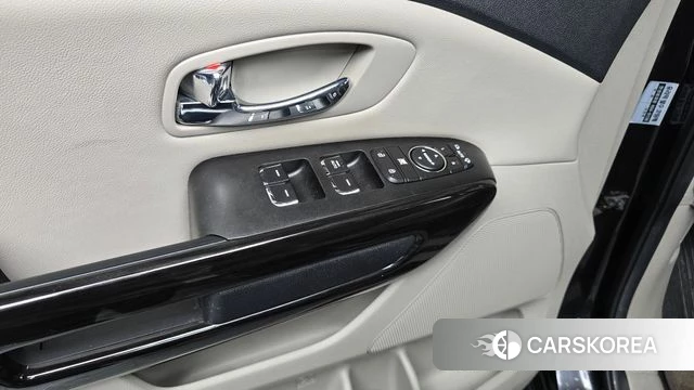 Kia The New Carnival id 4746561 из Кореи 21