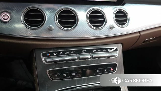 Mercedes-Benz E-Class W213 id 4196155 из Кореи 21