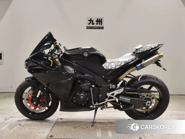 Yamaha YZF-R1 id 4182870 из Японии 21