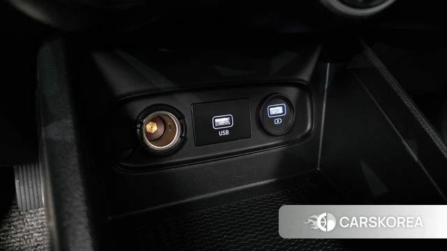 Hyundai Venue id 4195833 из Кореи 21