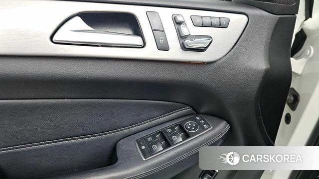 Mercedes-Benz GLE - Class W166 id 4447728 из Кореи 21