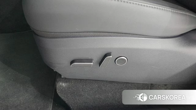 Tesla Model Y id 4584472 из Кореи 21