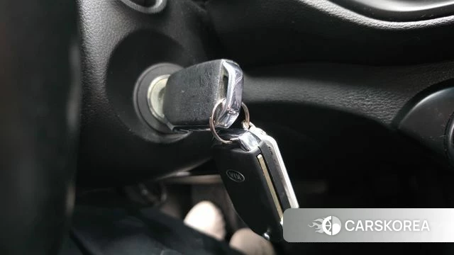 Kia Come New K3 id 4269083 из Кореи 21