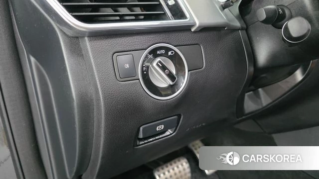 Mercedes-Benz GLE - Class W166 id 4465752 из Кореи 21
