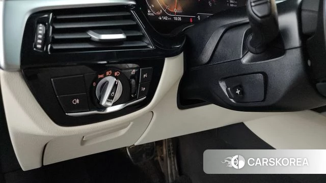 BMW 6 Series GT (G32) id 4187853 из Кореи 21