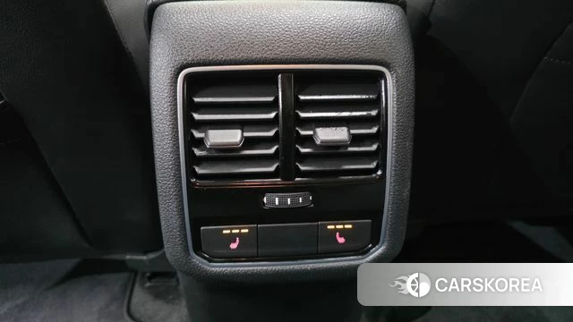 Volkswagen The New Passat id 4849966 из Кореи 21