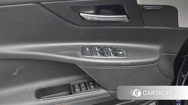 Jaguar XE id 4638145 из Кореи 21