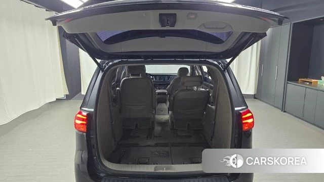 Kia The New Carnival id 4667462 из Кореи 21