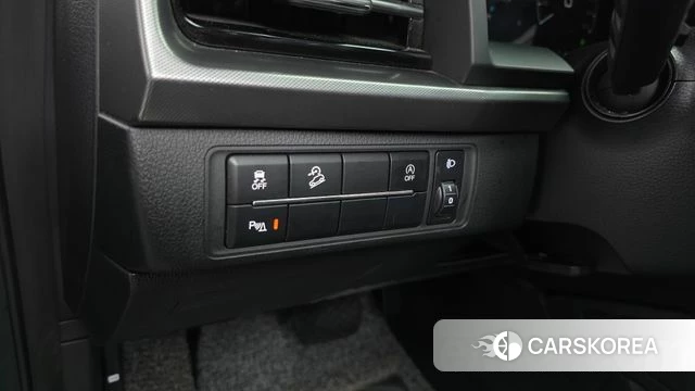 Ssangyong The New Rexton Sports Cannes id 4612592 из Кореи 21