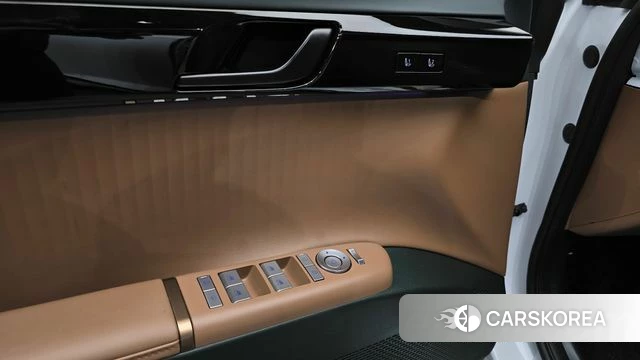 Hyundai Grandeur Hybrid (GN7) id 4329564 из Кореи 21