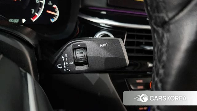 BMW 5 Series (G30) id 4339298 из Кореи 21
