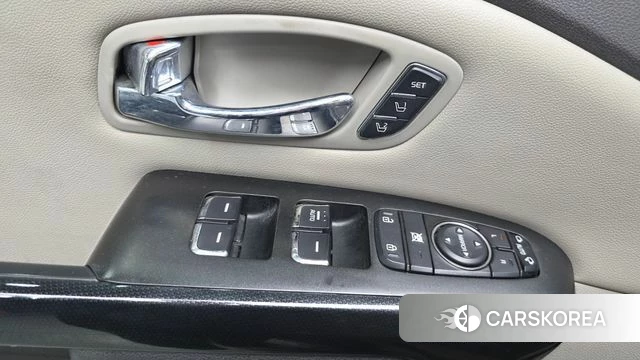 Kia All New Carnival id 4900838 из Кореи 21