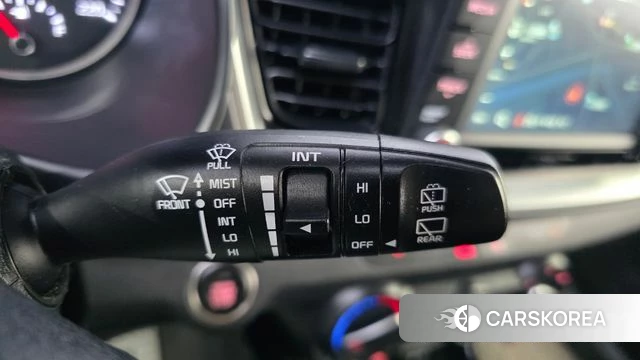 Kia Stonic id 4520651 из Кореи 21