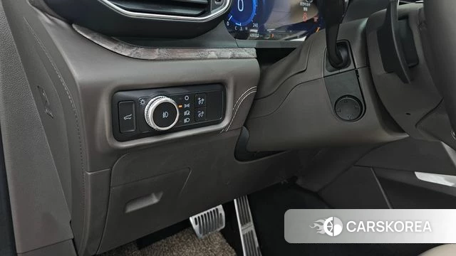 Ford Explorer 6th Generation id 4855052 из Кореи 21
