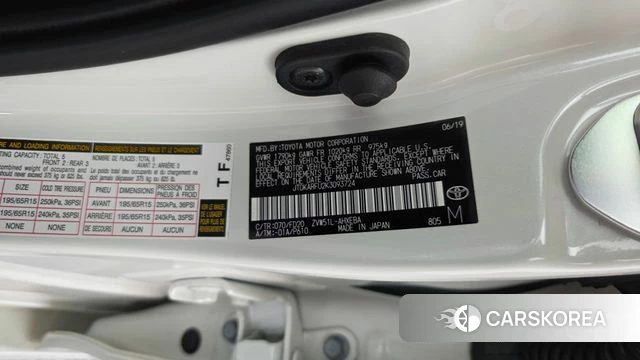 Toyota Prius 4th Generation id 4620188 из Кореи 21