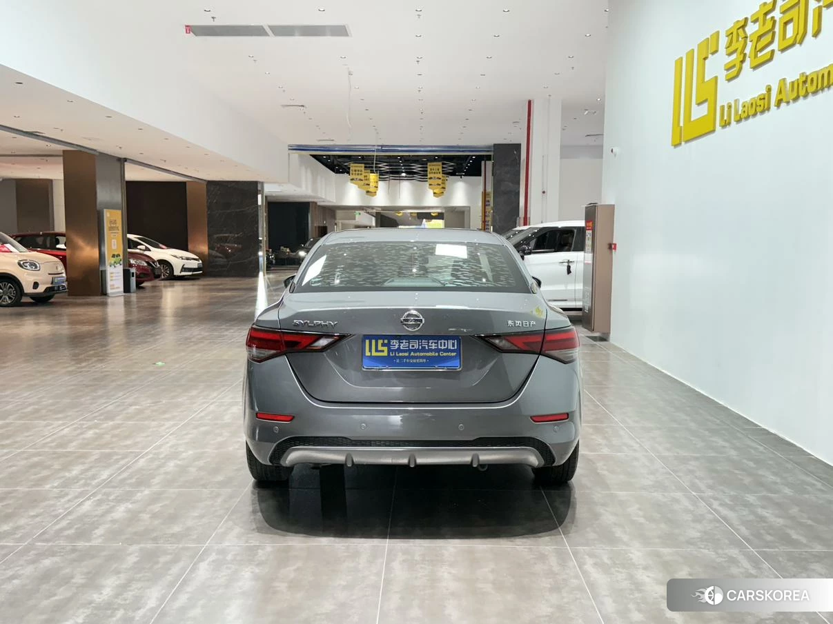 Nissan Xuan Yi id 4454737 из Китая 21