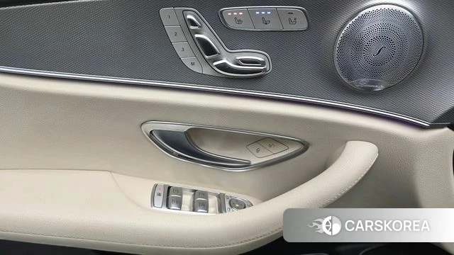 Mercedes-Benz E-Class W213 id 4520654 из Кореи 21
