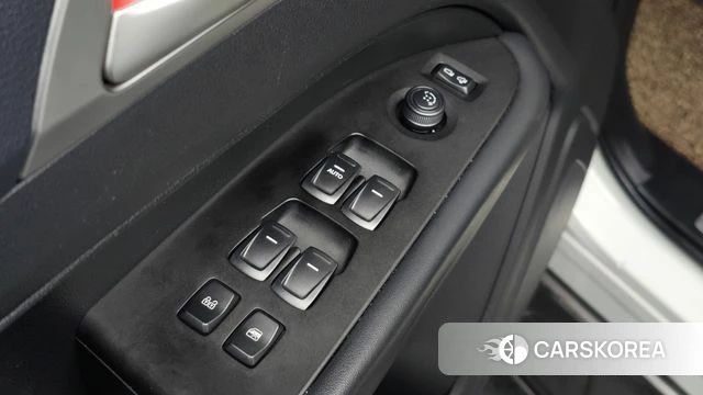 Ssangyong Rexton Sports Cannes id 4672523 из Кореи 21