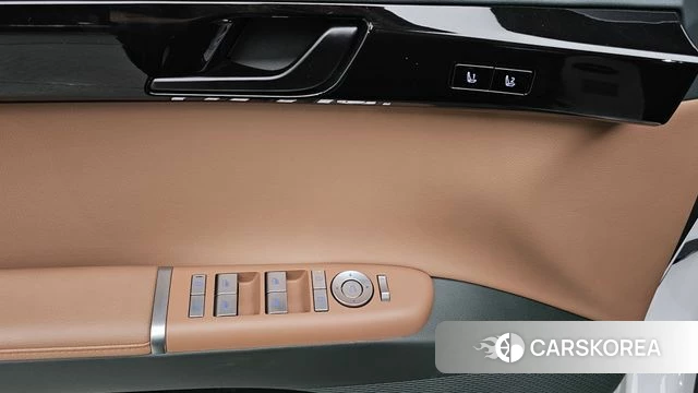 Hyundai Grandeur Hybrid (GN7) id 4695841 из Кореи 21