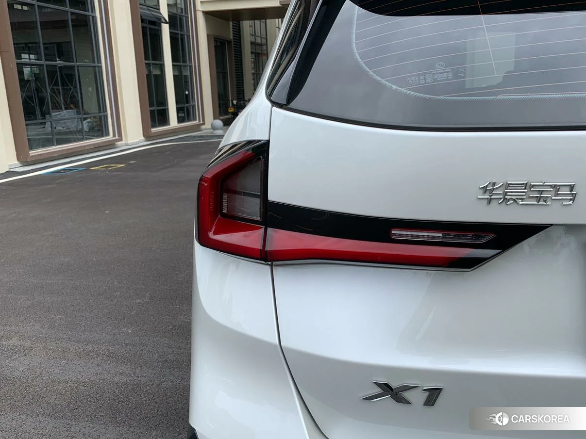 BMW X1 id 4498773 из Китая 20