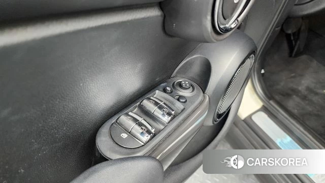 Mini Cooper id 4294927 из Кореи 21