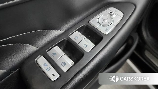 Hyundai The New Grandeur IG Hybrid id 4930330 из Кореи 21