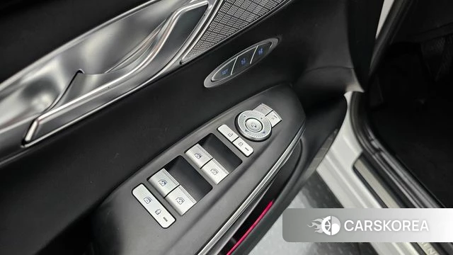 Genesis GV70 id 4501600 из Кореи 21