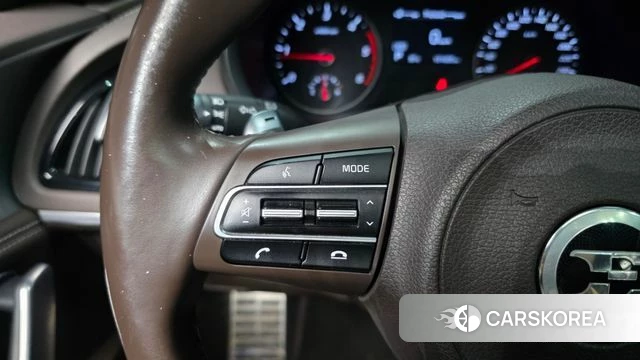 Kia Stinger id 4587377 из Кореи 21