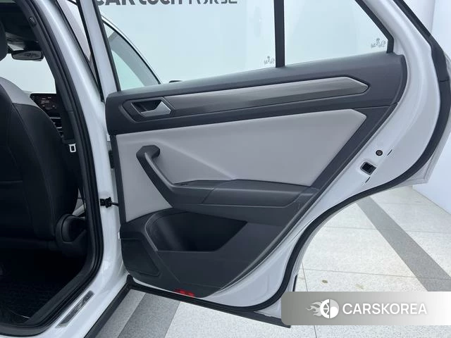 Volkswagen Exploring songs id 4274145 из Китая 14