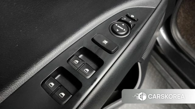 Kia Stonic id 4483426 из Кореи 21