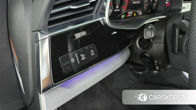 Audi Q8 (4M) id 4624754 из Кореи 21