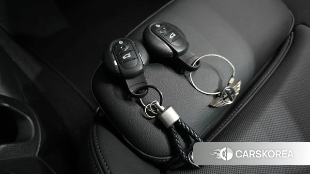 Mini Cooper id 4294327 из Кореи 21