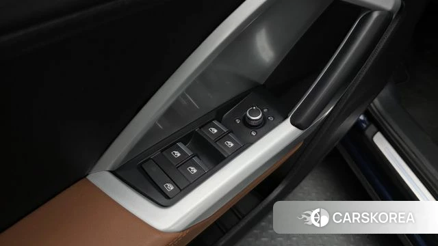 Audi Q3 (F3) id 4446322 из Кореи 21