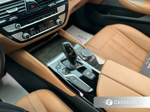 BMW 5 series id 3857933 из Китая 21