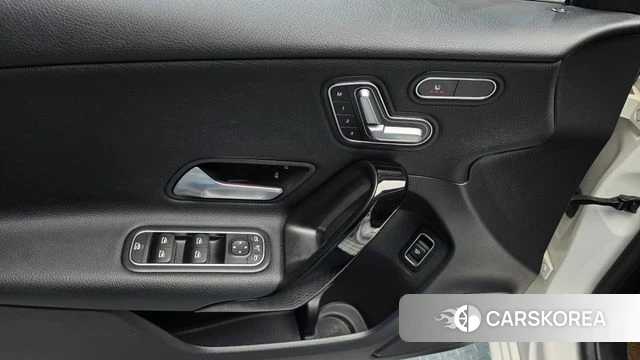 Mercedes-Benz A-Class W177 id 4501801 из Кореи 21
