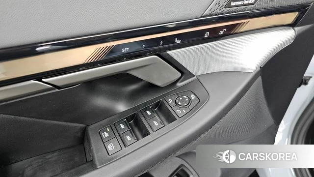 BMW 5 Series (G60) id 4185646 из Кореи 21