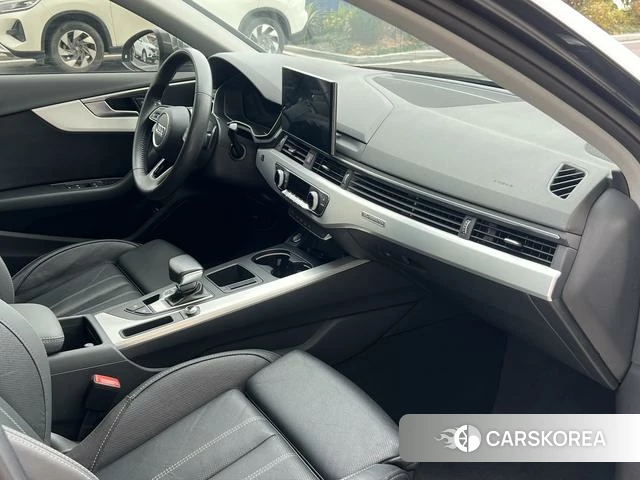Audi A4L id 4262622 из Китая 21