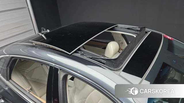 Hyundai The New Grandeur IG Hybrid id 4361752 из Кореи 21