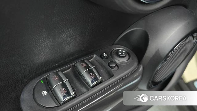 Mini Cooper id 4609715 из Кореи 21