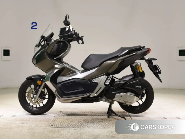 Проданный Honda ADV150 2019 из Японии, фото 2